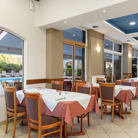Stefania Hotel Amarynthos Bagian luar foto