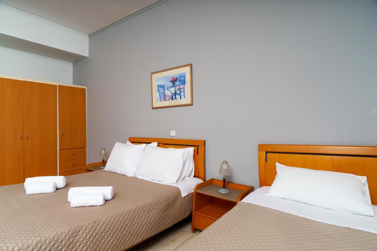 Stefania Hotel Amarynthos Bagian luar foto