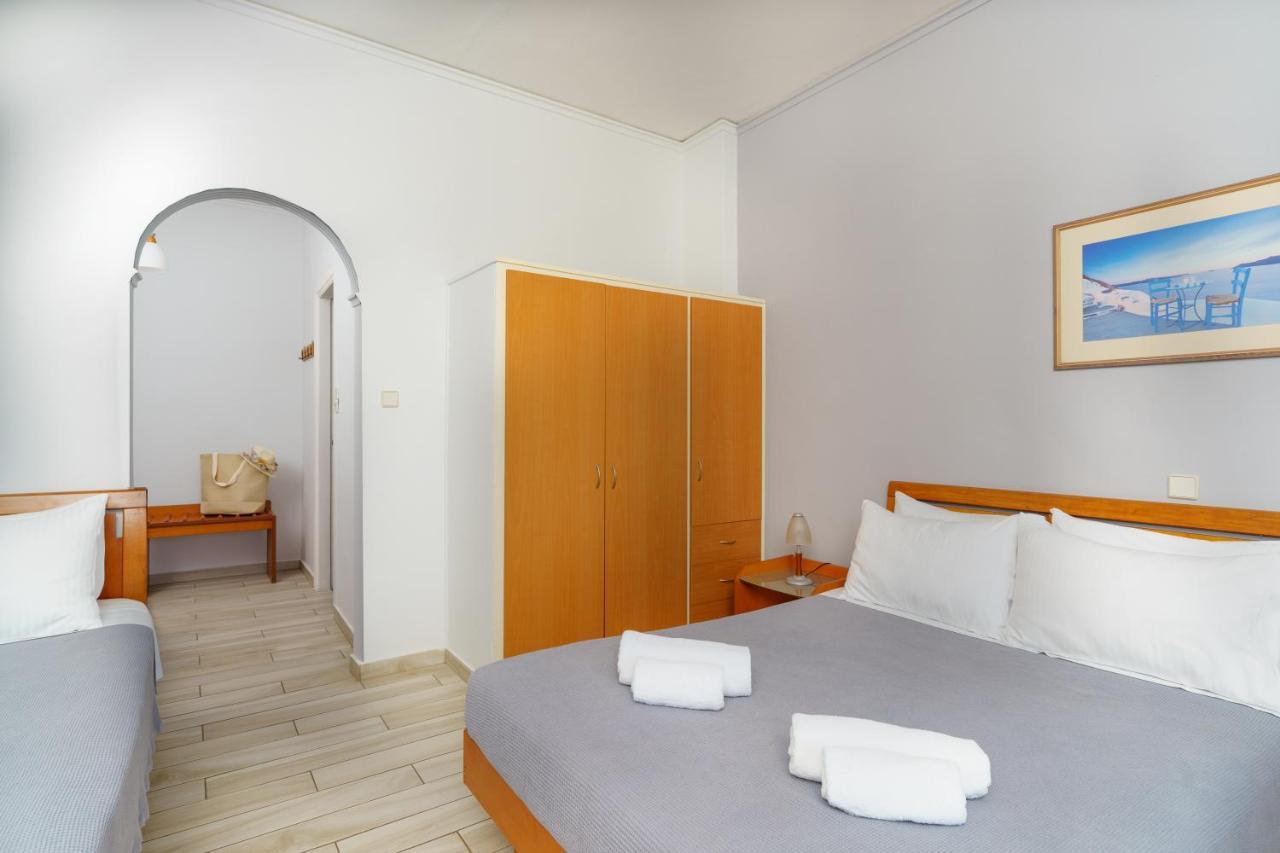 Stefania Hotel Amarynthos Bagian luar foto
