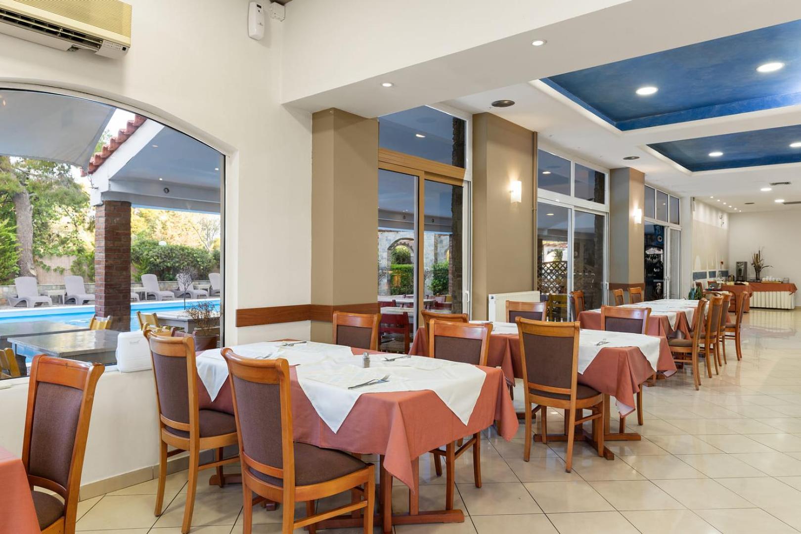Stefania Hotel Amarynthos Bagian luar foto